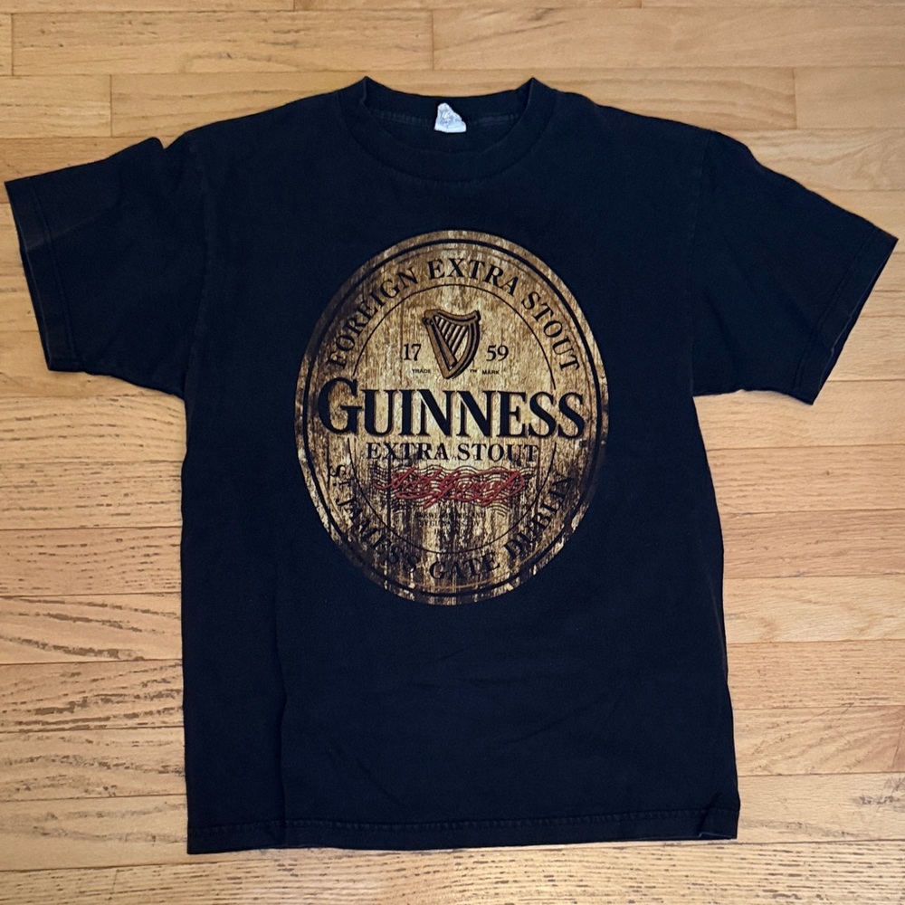 Guinness Black and Gold Short Sleeve Tee